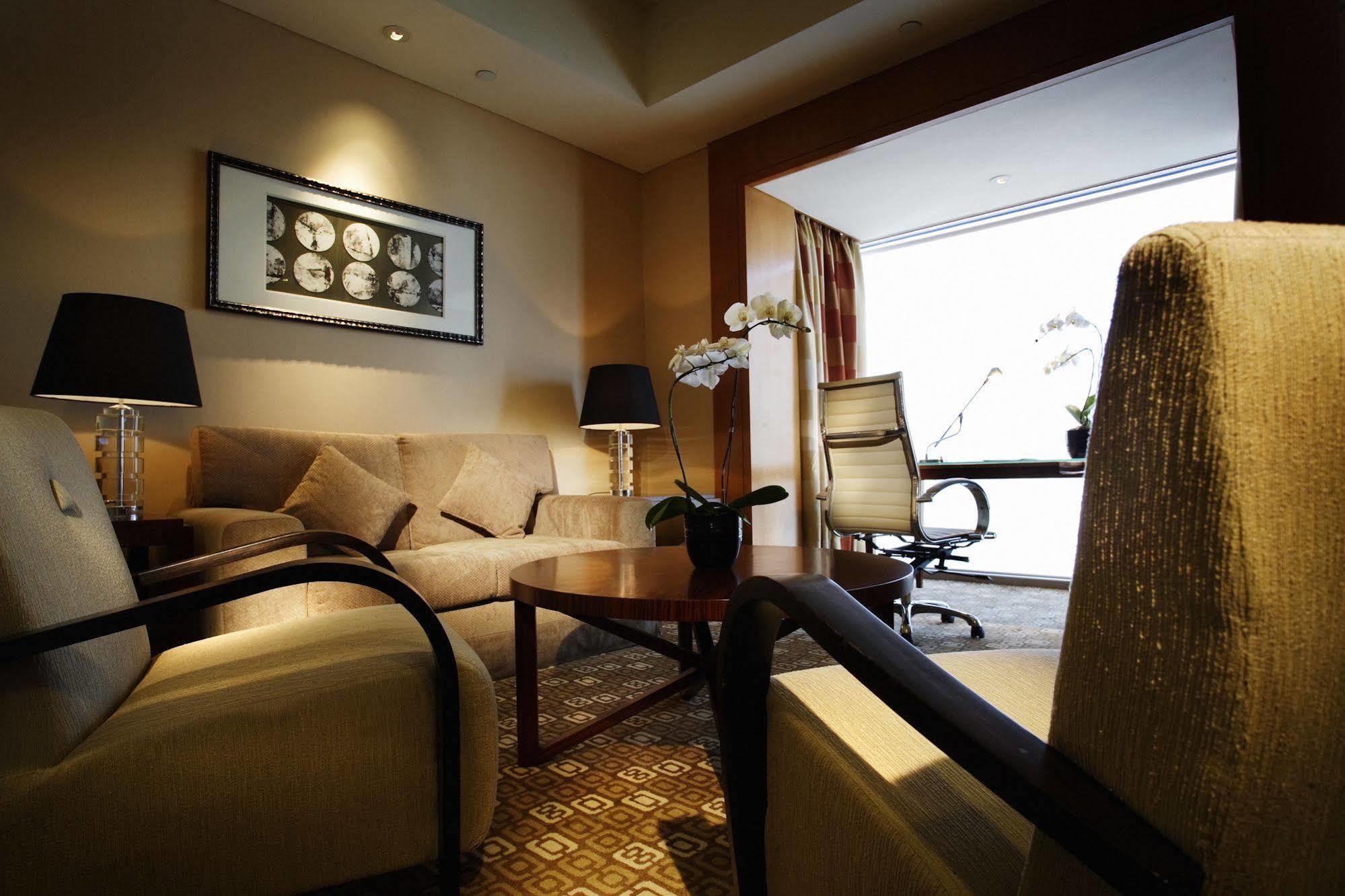 מלון Park Plaza Beijing Wangfujing מראה חיצוני תמונה
